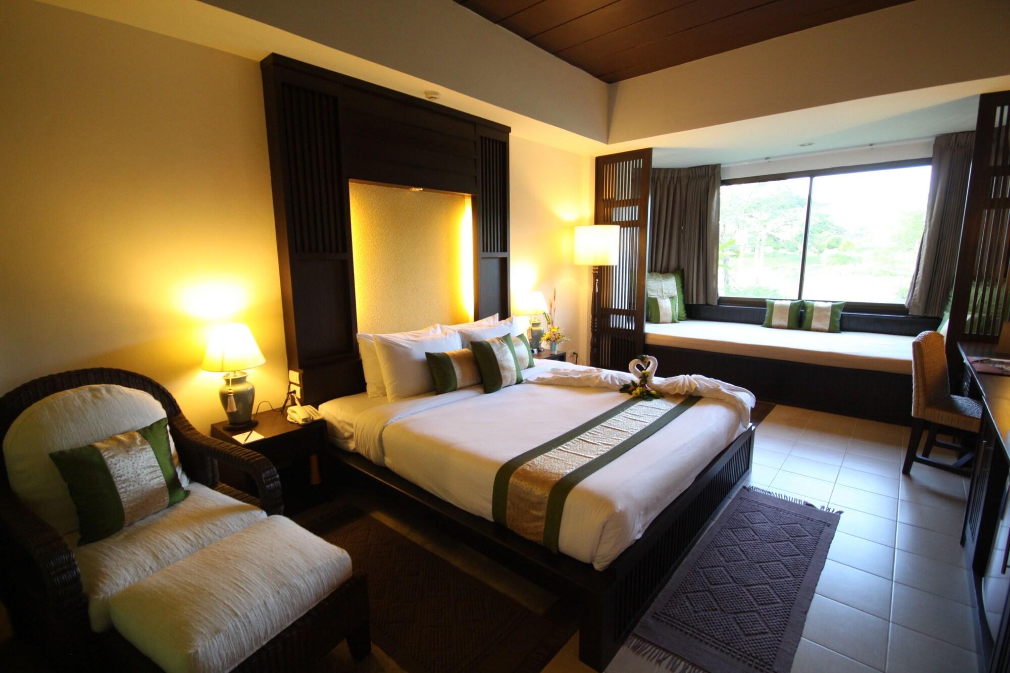 Mae Jo Golf Resort & Spa Ban Ban San Sai Exteriör bild