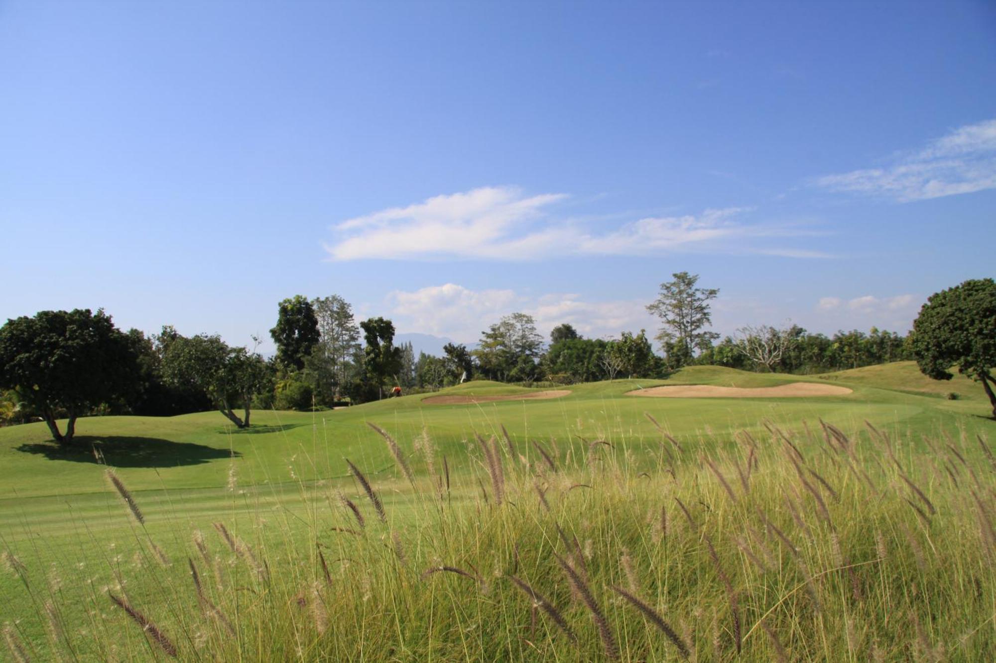 Mae Jo Golf Resort & Spa Ban Ban San Sai Exteriör bild
