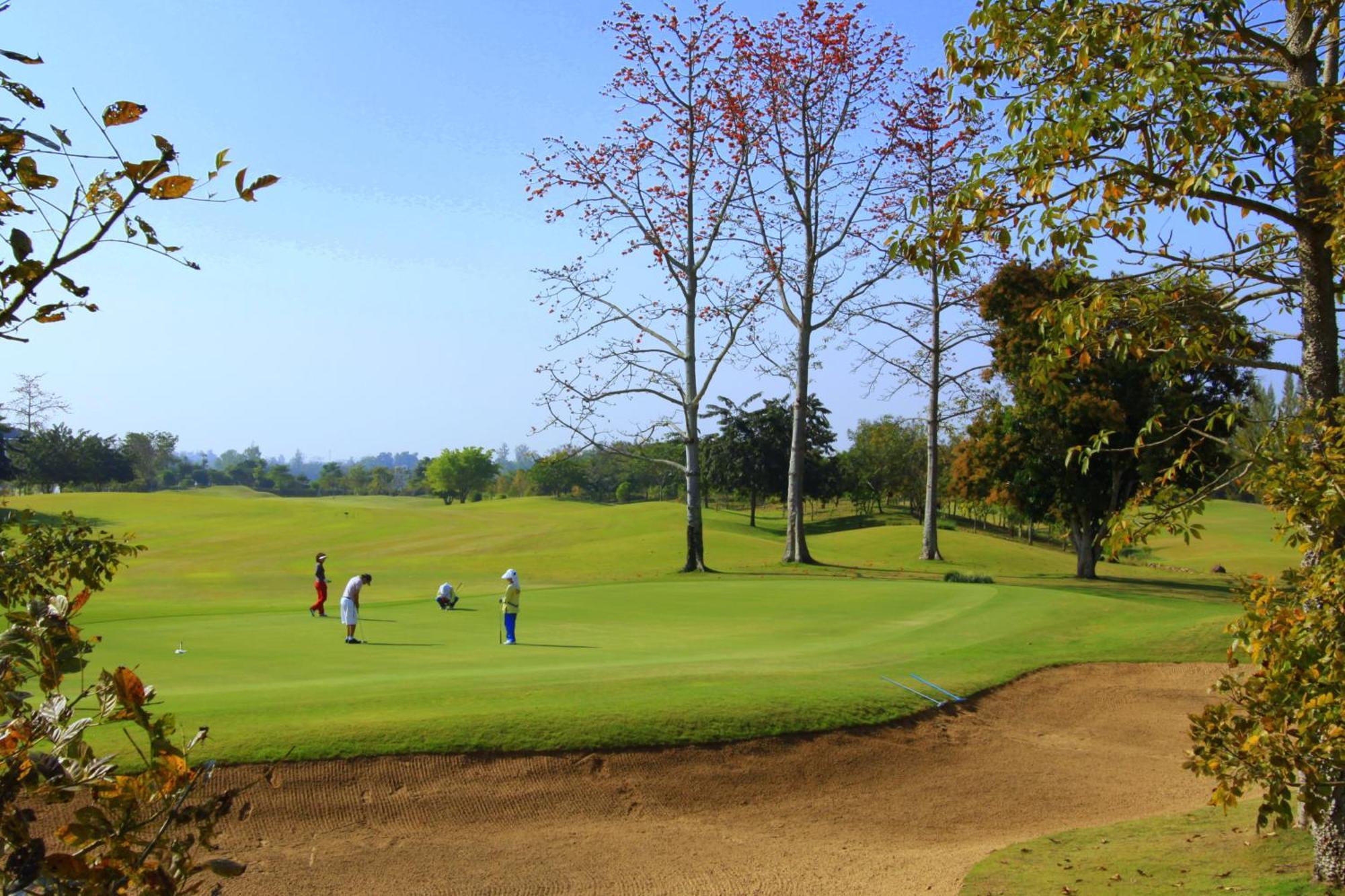 Mae Jo Golf Resort & Spa Ban Ban San Sai Exteriör bild